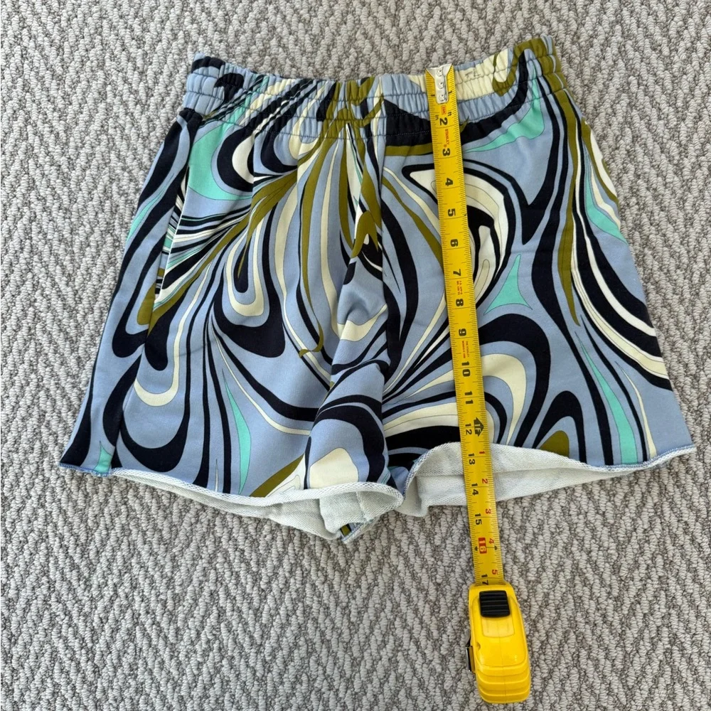 Emilio Pucci Printed Shorts - Picture 4 of 10